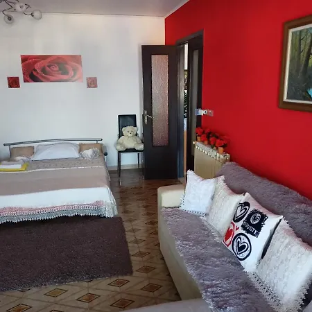 Stanza Vista Mare ホームステイ ジャルディーニ・ナクソス